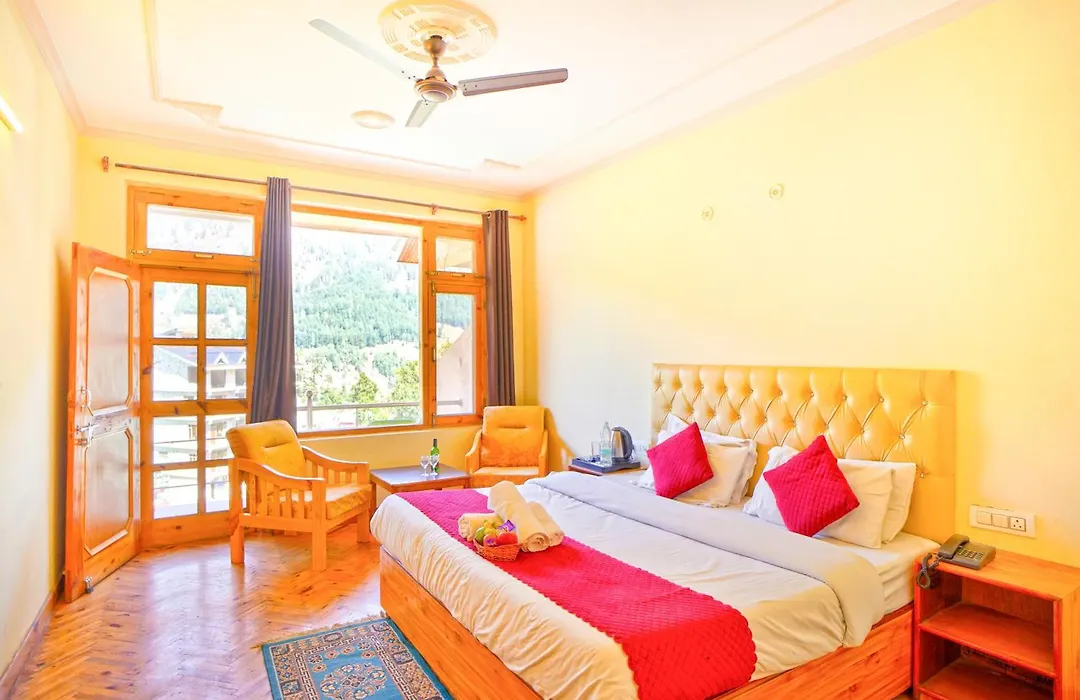 !!! Hotel Nirvana Hills !!! Mountain View!!!Couple Friendly!!! Balcony Rooms!!!Open Terrace With 360 View!!!-1