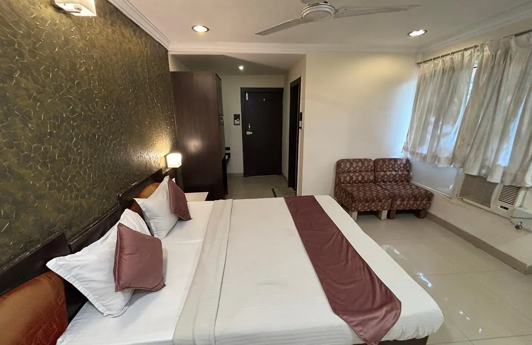 Paradise Hotel And Banquet, Indore-1