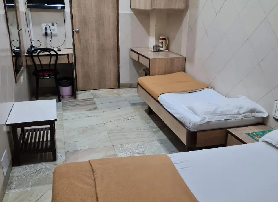 Hotel Sharda-1