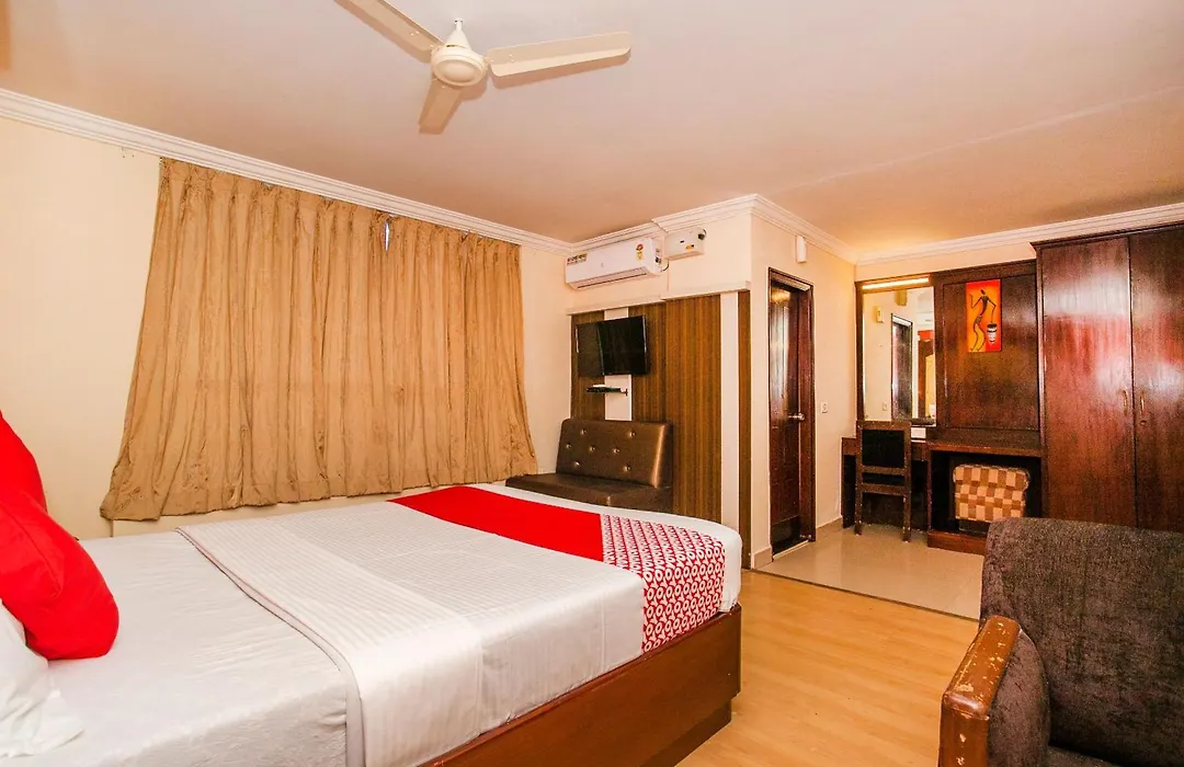Classic Comforts Hotel-1