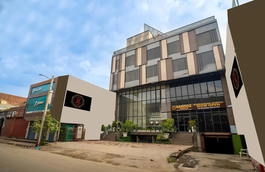 Sandoz Pribson Hotel Near Golden Temple-1