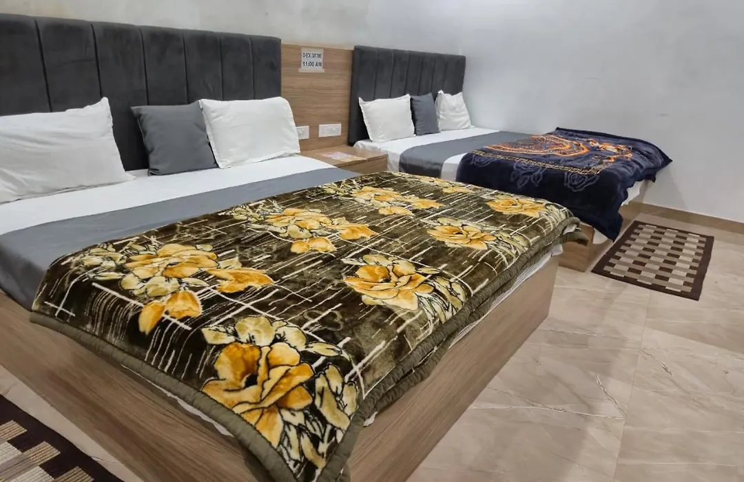 Hotel Siyaram-1