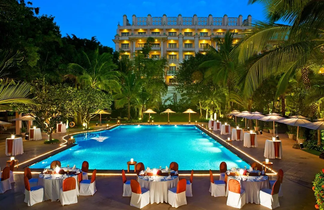The Leela Palace Bengaluru-1
