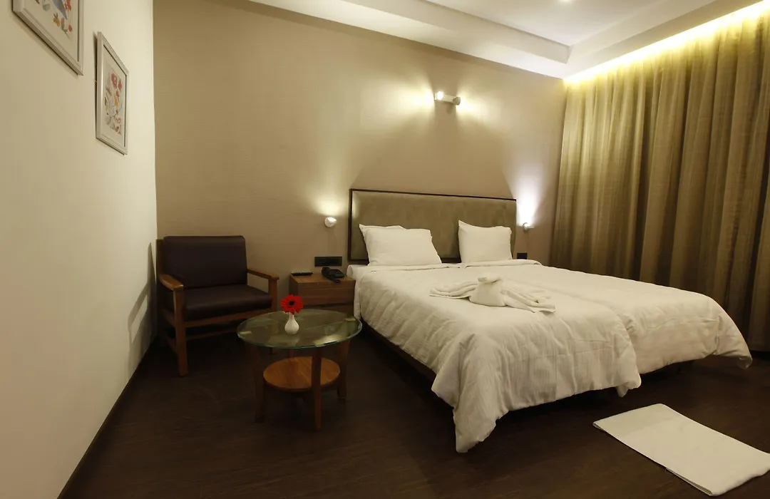 Brownstar Boutique Hotel-1