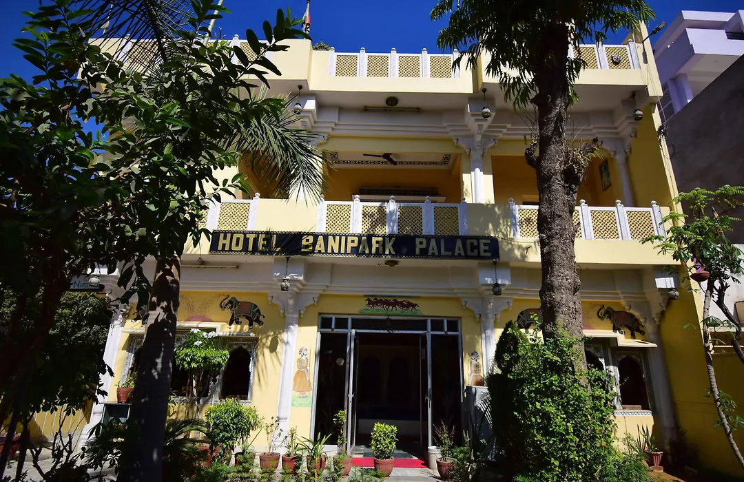 Hotel Bani Park Palace-1