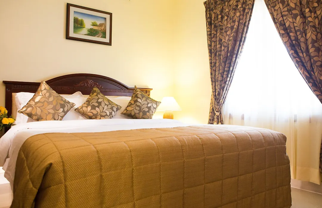 Taz Kamar Family Hotel-1