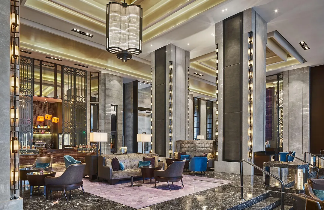 Conrad Pune-1