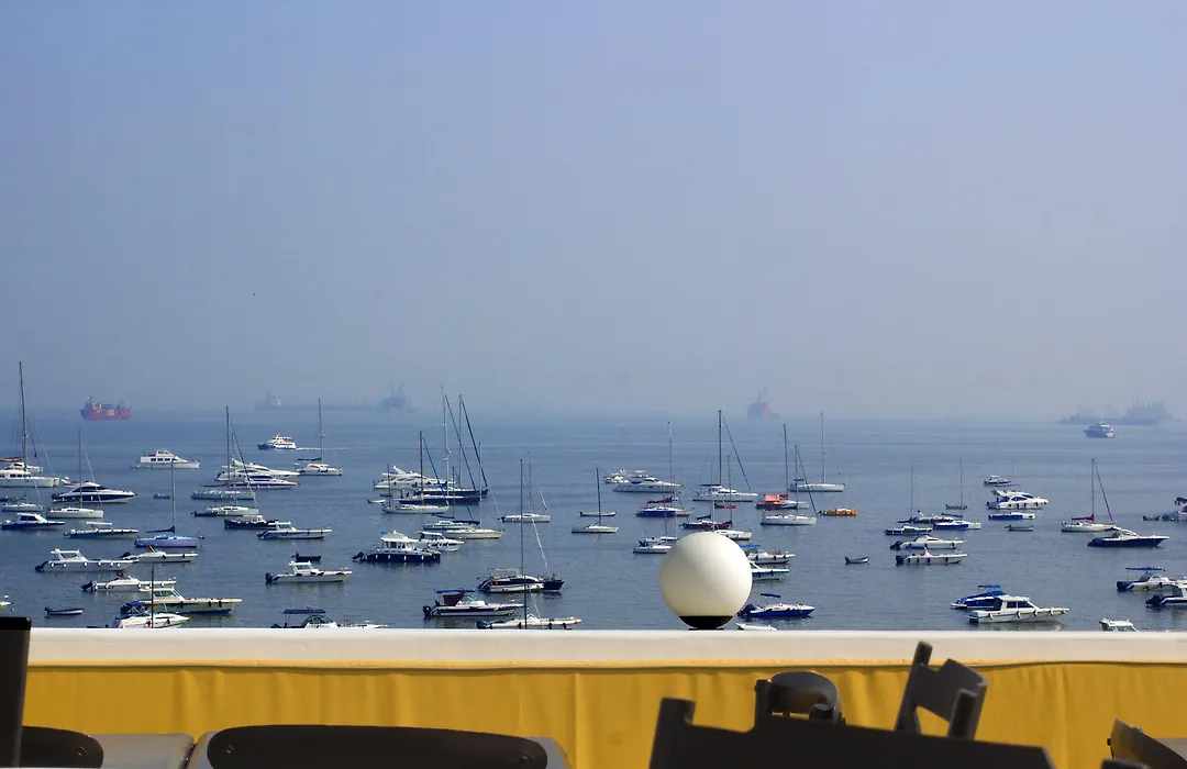 Hotel Harbour View Colaba-1