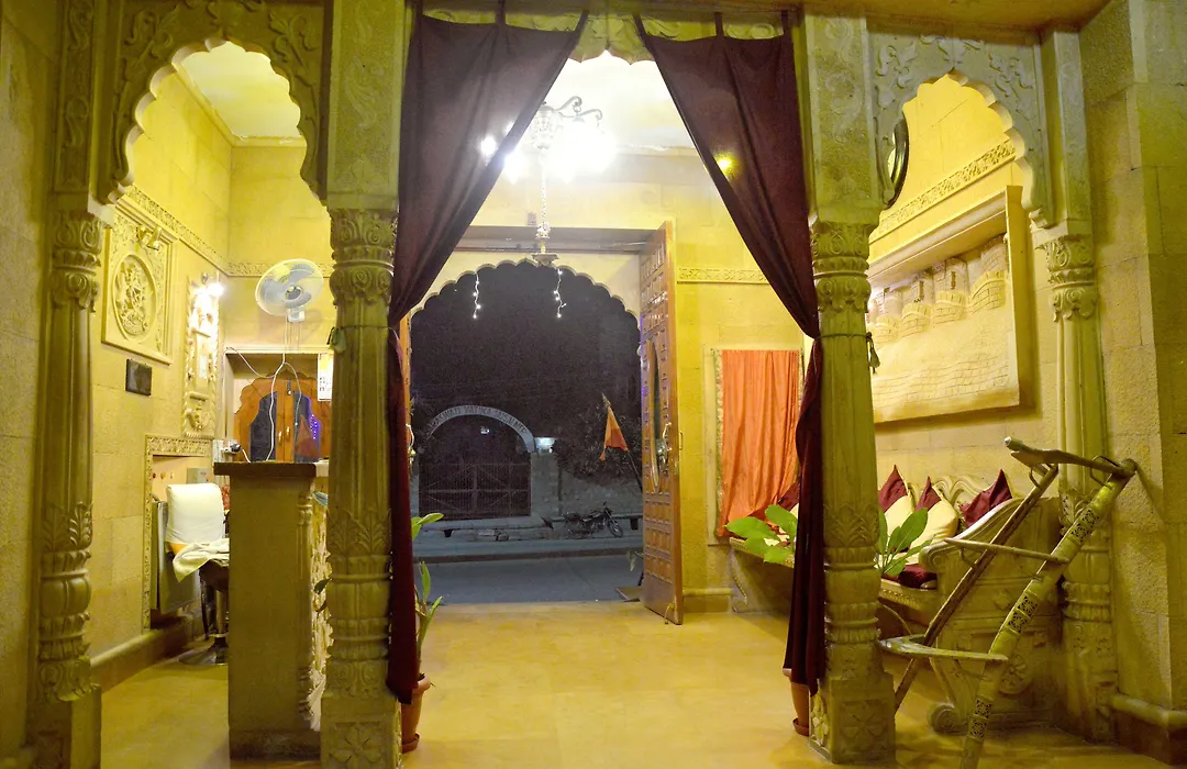 Hotel Lal Garh Fort And Palace-1