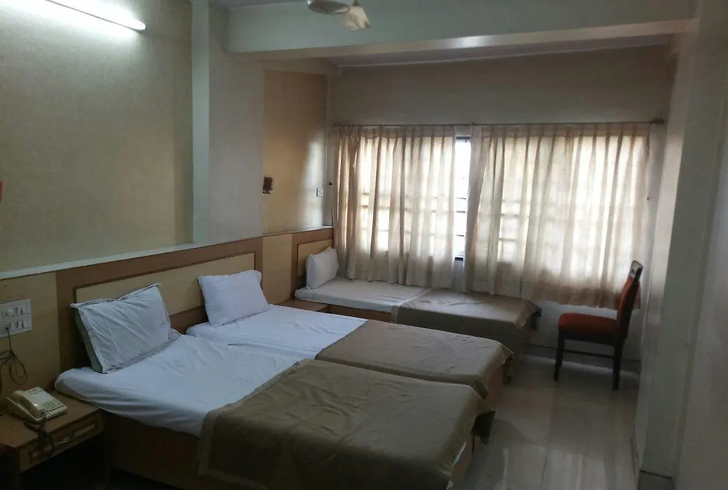Hotel Suprabatha-1