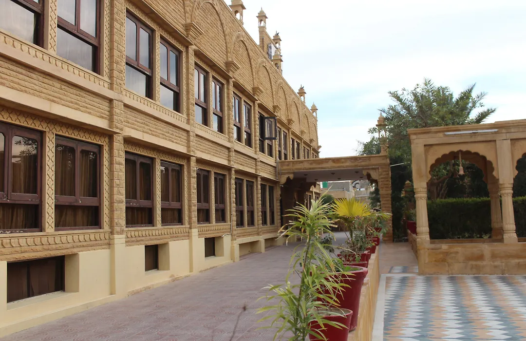 Mahadev Palace Hotel-1