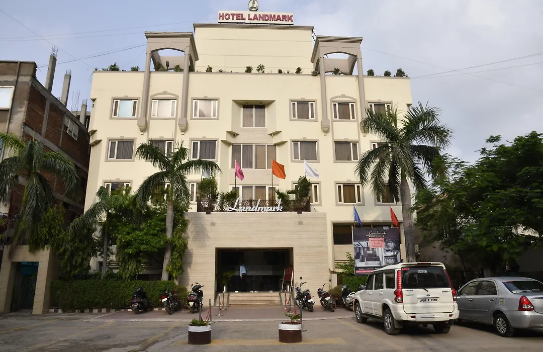 Hotel Landmark-1