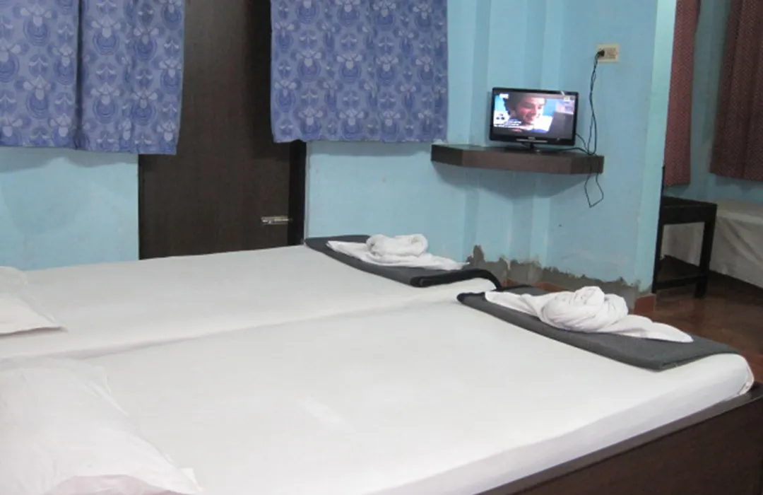 Hotel Arya Palace-1