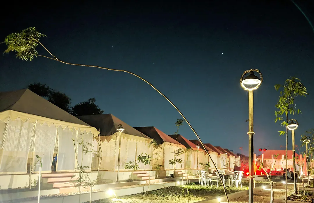 Hotel Chirag-1