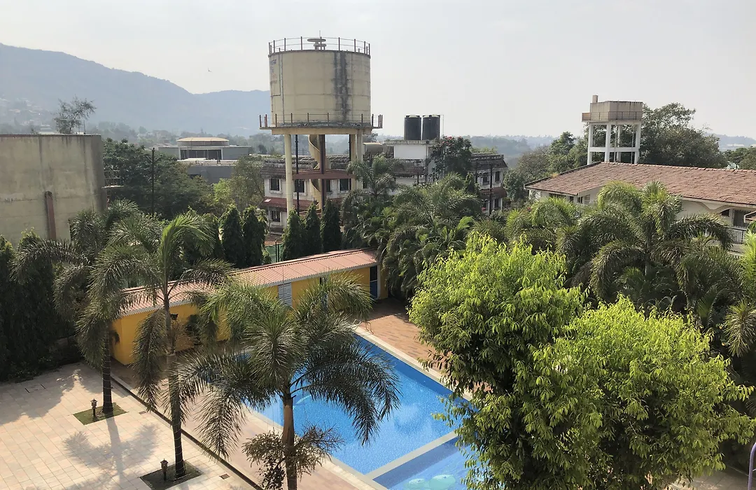 Resort Silver Hills-1