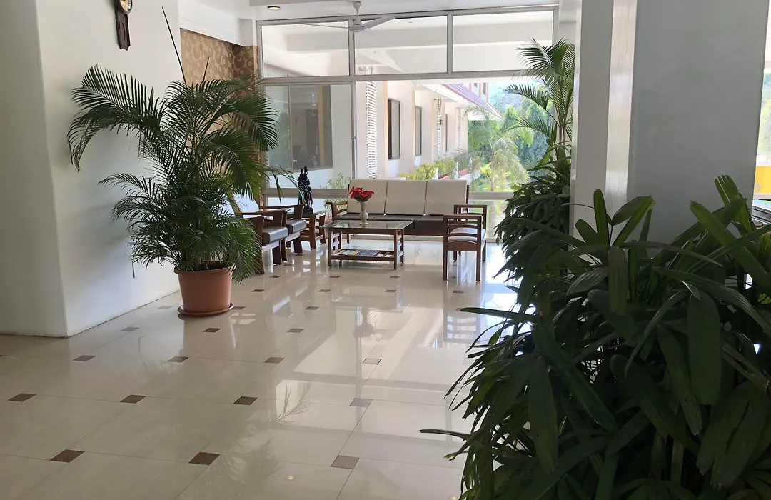 Resort Silver Hills-1
