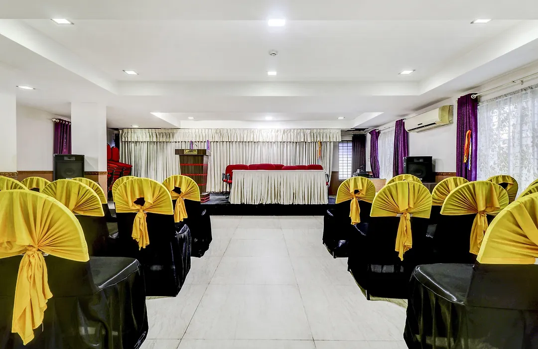Itsy Hotels Ammu Regency-1
