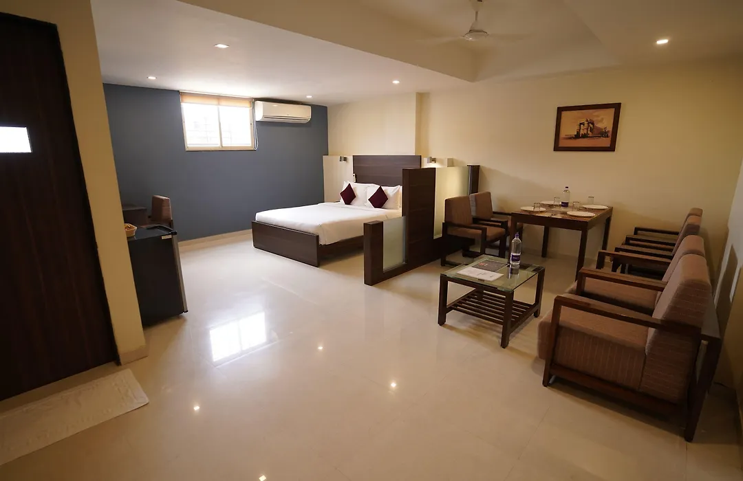 Hotel Metropolis-1