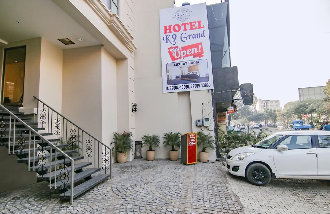 Fabhotel Prime K9 Grand-1