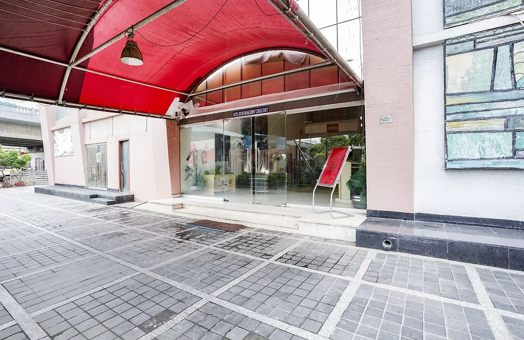 Fabhotel Cambay Sapphire-1