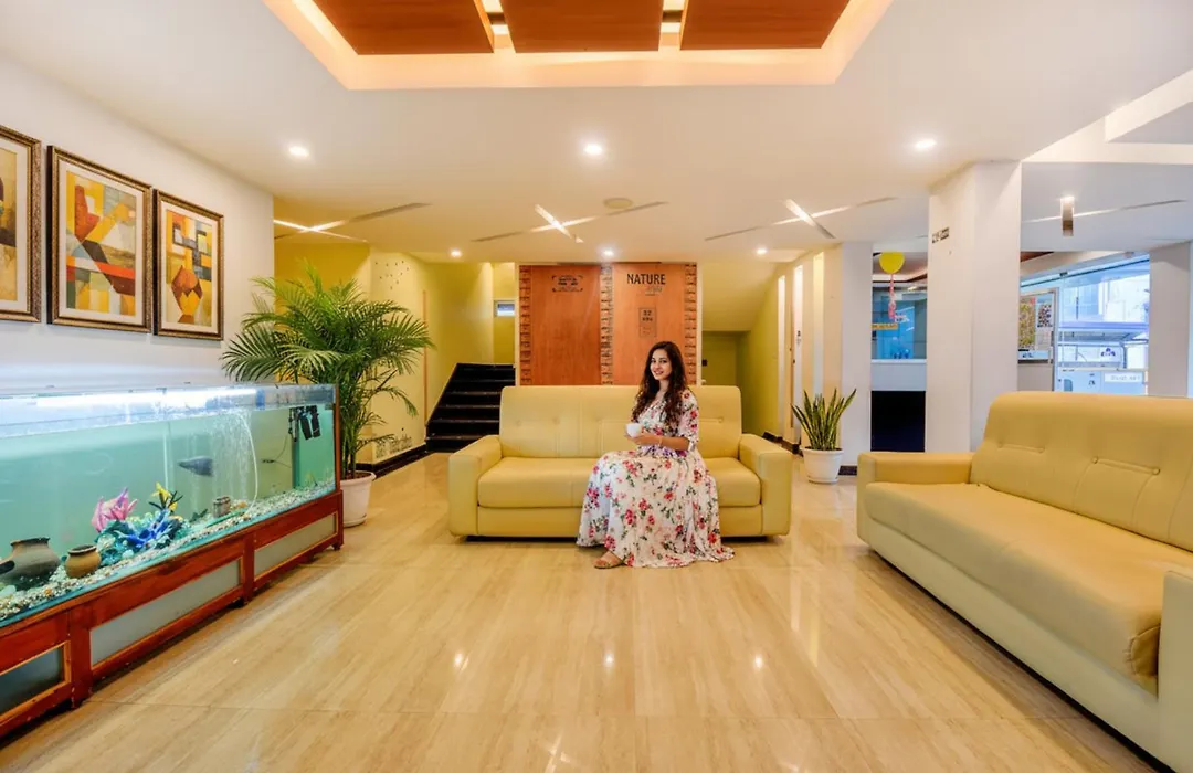 Fabhotel Abirami Grand Inn - Nr Bryant Park-1