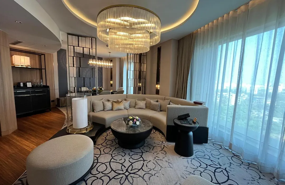 Lyfe Hotel-1