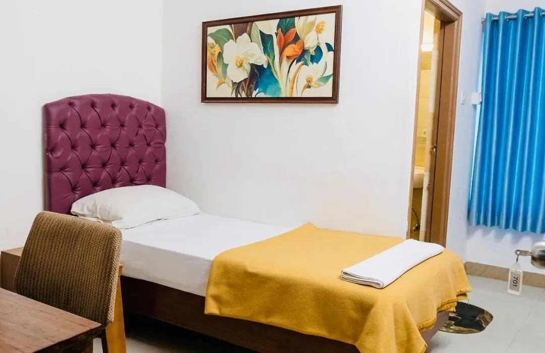 Royal Inn-1