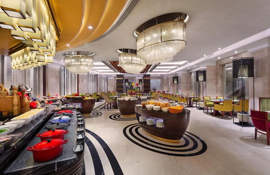 Sheraton Grand Pune Bund Garden Hotel-1