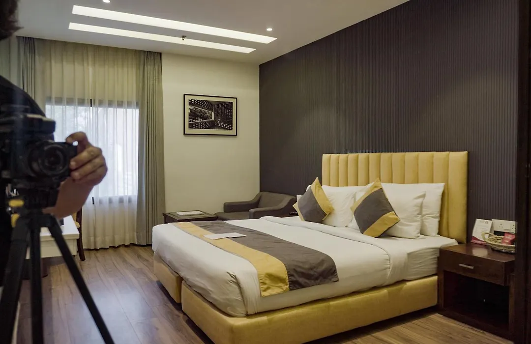 Hotel Icon-1