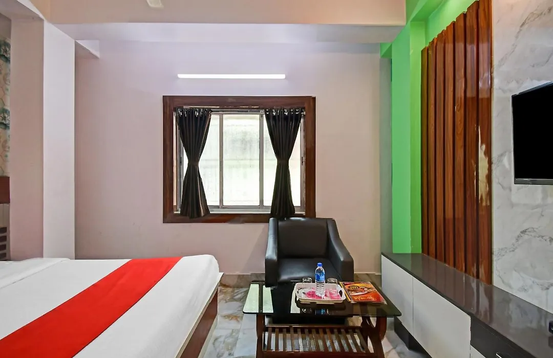 Hotel O Royal Plaza-1