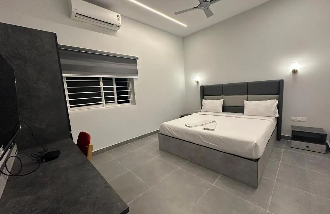 Hotel Siri Inn Hitech City-1