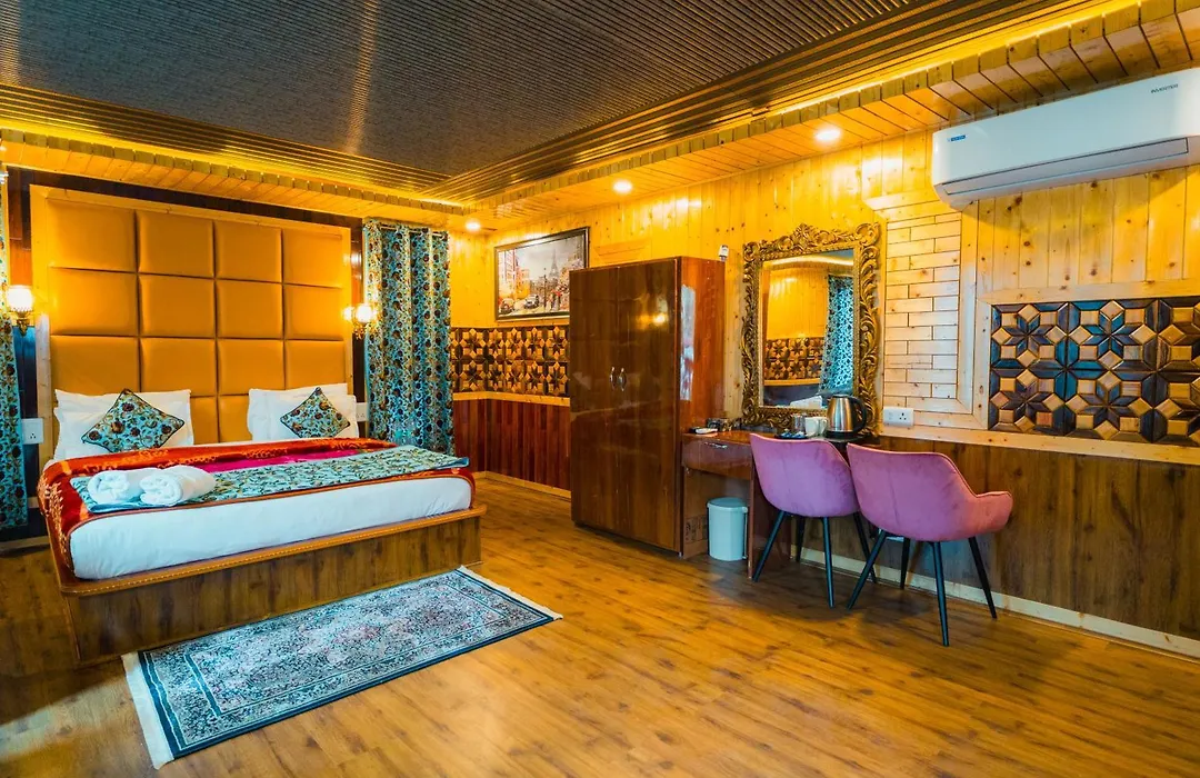 Pahalgam Resort And Cottages-1
