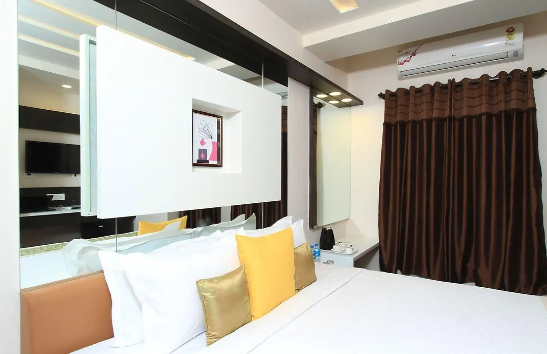 Sovereign Suites-1