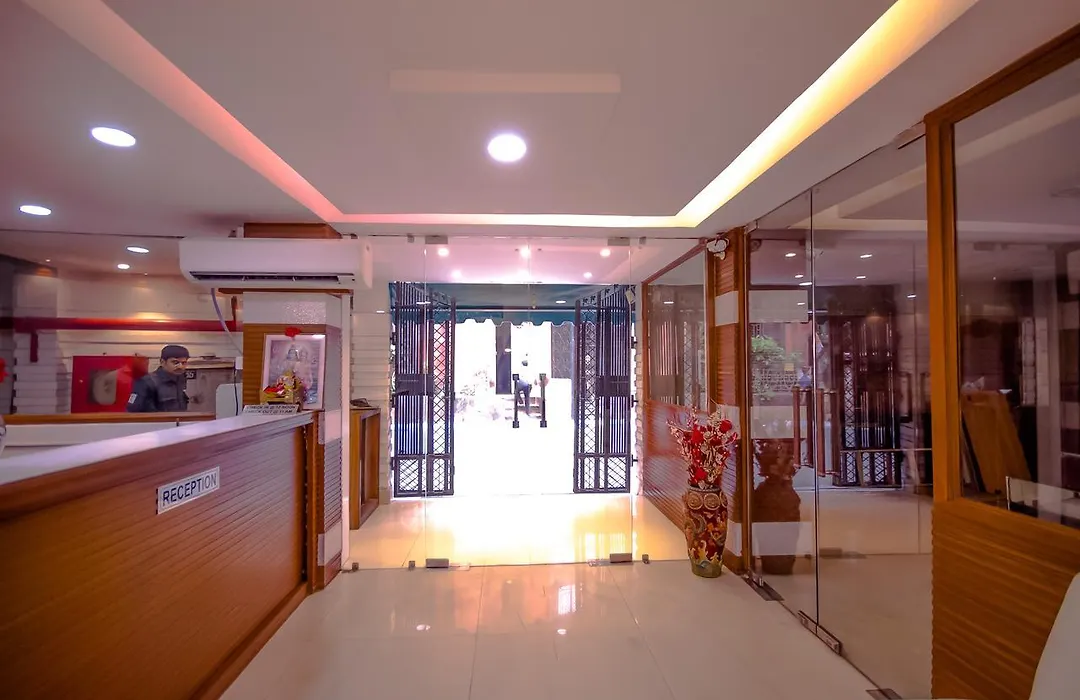 Hotel Q-Inn-1