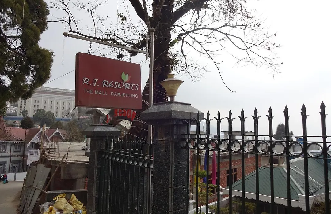 R.J.Resorts-1