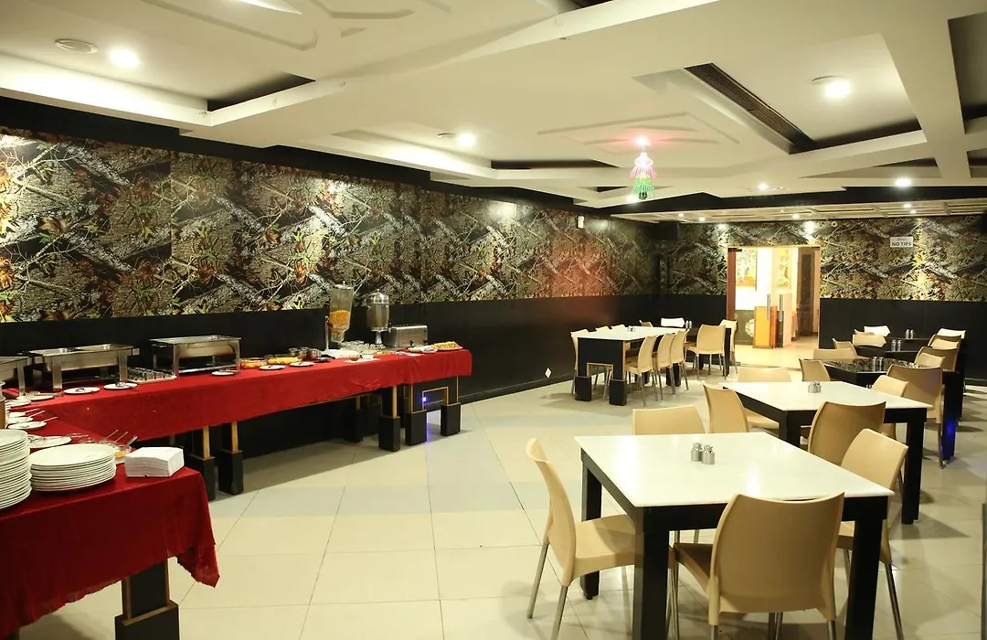Hotel Park Plaza-1