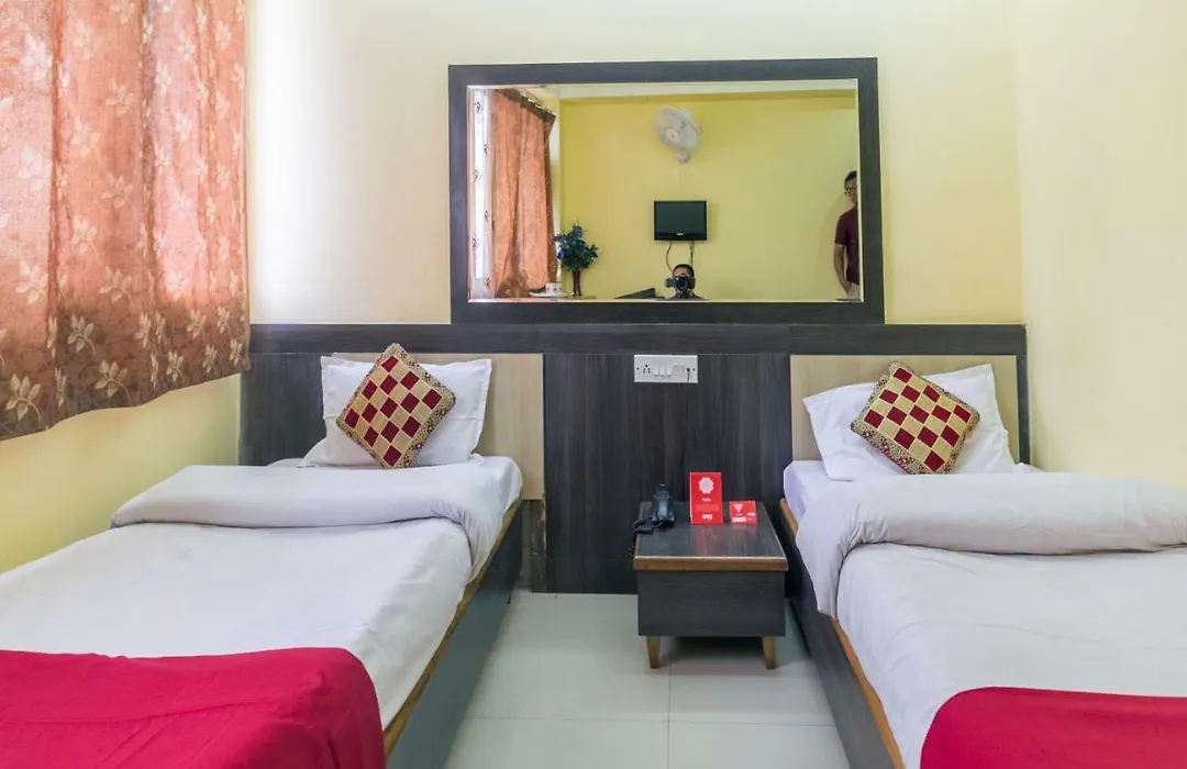 Oyo 3624 Eden Residency-1
