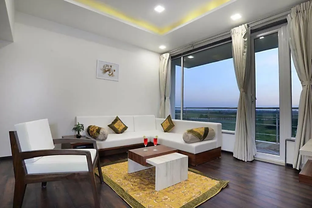 Comfort Inn Donil Vadodara-1