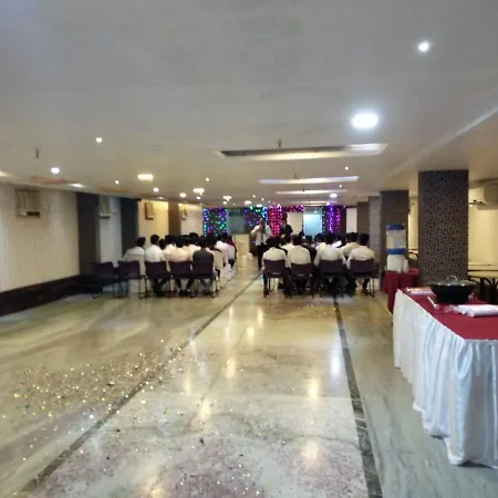 Hotel Eastern Plaza-2