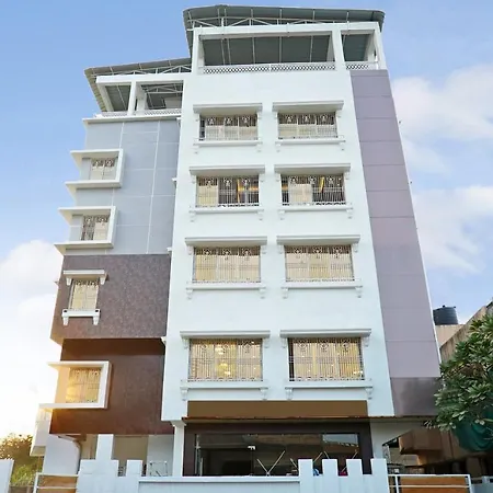 Treebo Hotel A1-3
