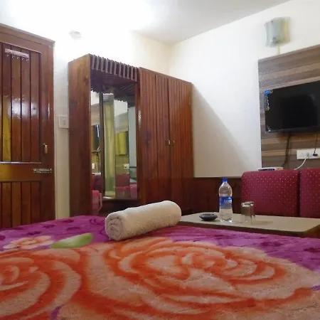 Hotel Magnolia Mallroad Manali-2