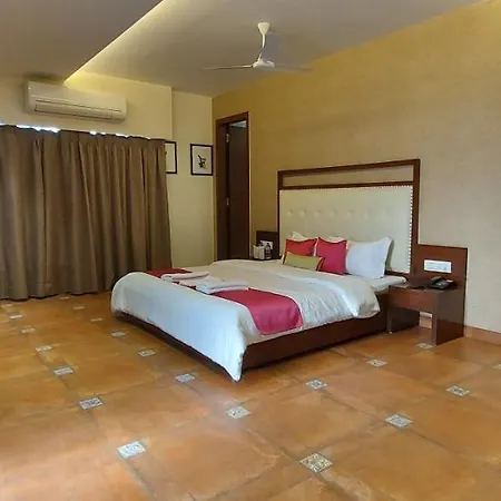 The Palm Aryan - A Boutique Hotel-3