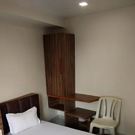 Hotel Milan-3