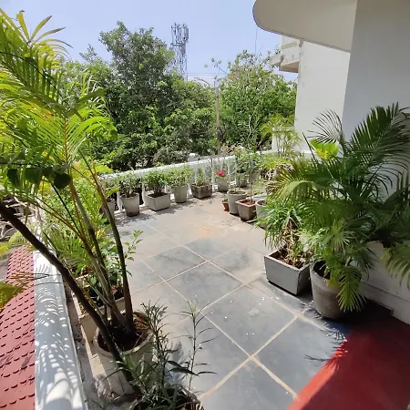 White Villa Guest House Pondicherry-2