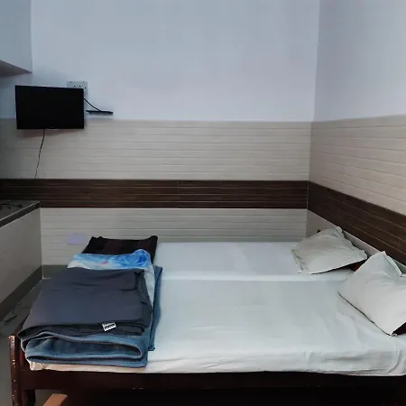 Hotel Yuvraj-3