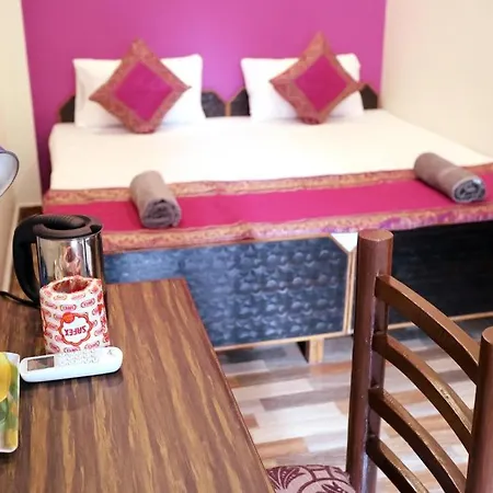 Relax Paying Guest House-3