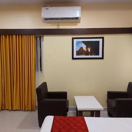 Sri Balaji Grand Hotel-3
