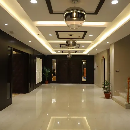 The Royal Class Hotel-3