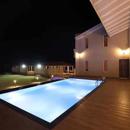 Isola Luxury Farm Suites-2