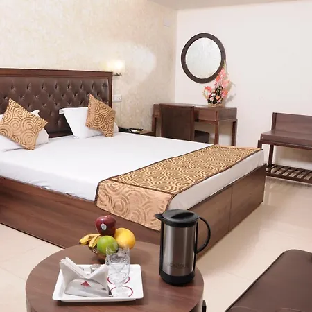 Hotel Diamond Inn-2